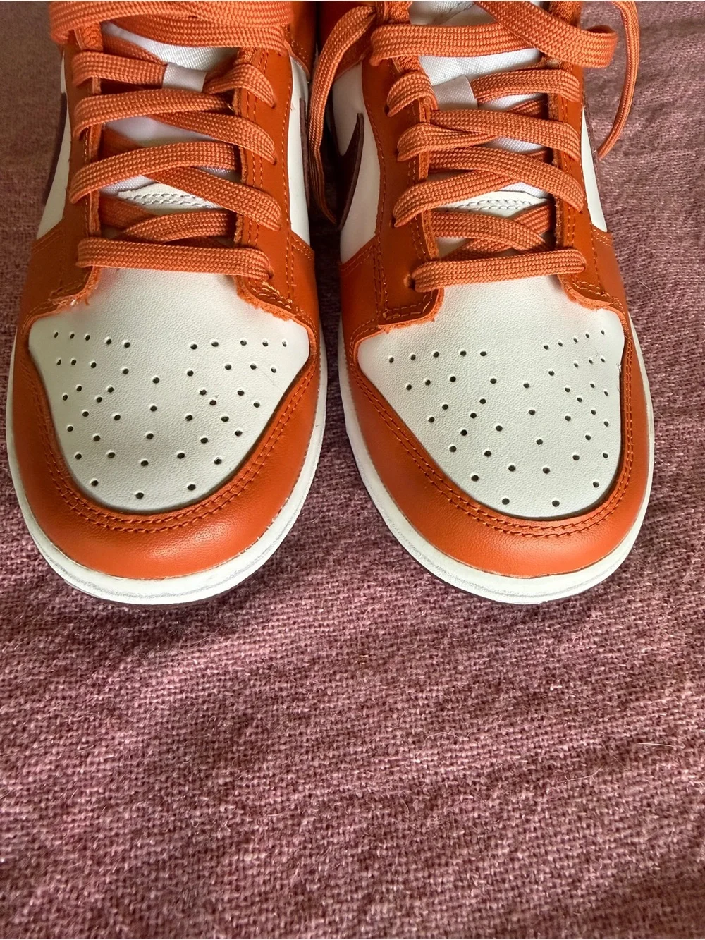 Nike Dunk Low - Bronze Eclipse